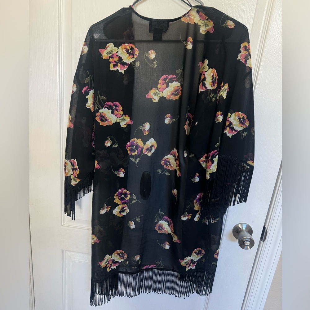 ✨ Angie Sheer Black Floral Fringed Boho Open Front Kimono Cardigan✨